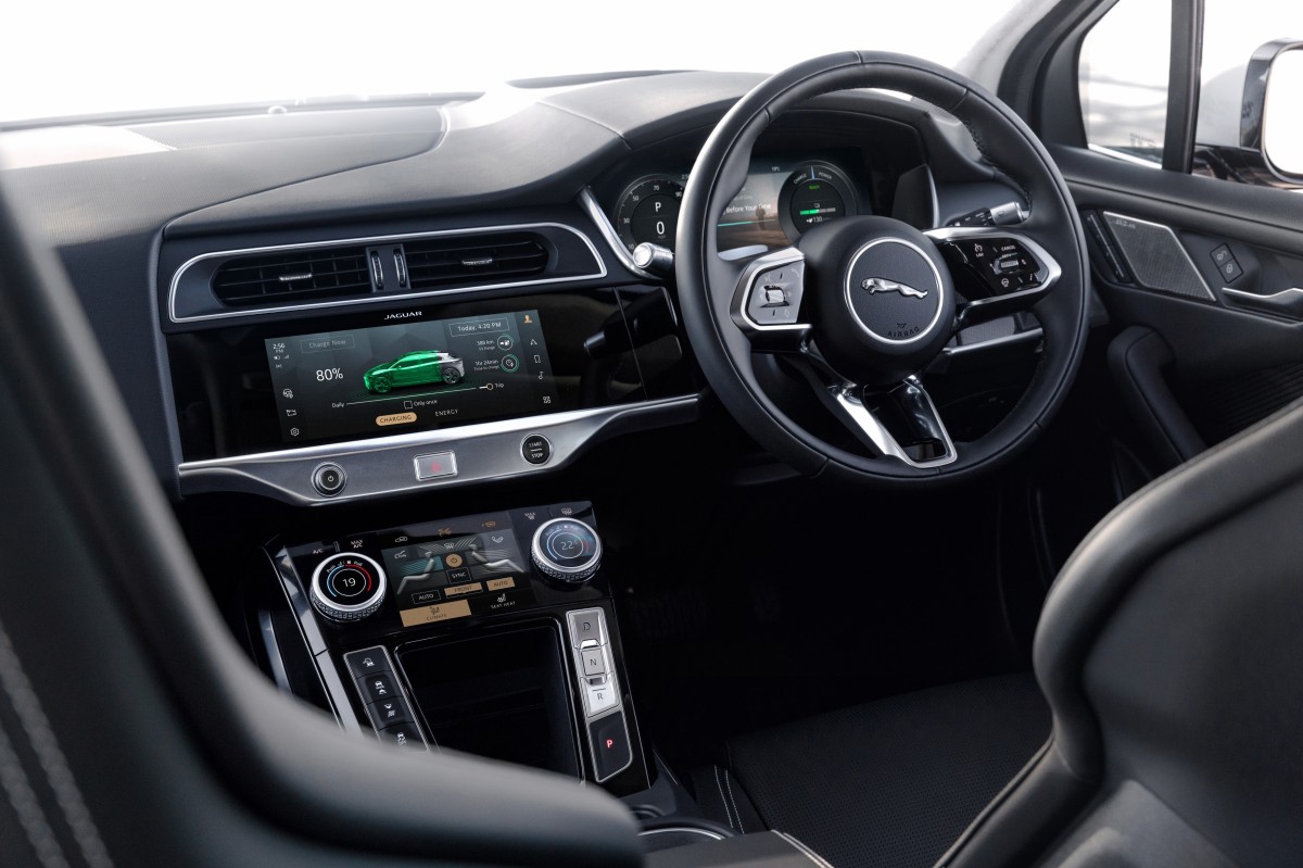 Jaguar I-Pace Interior | CarMoney.co.uk