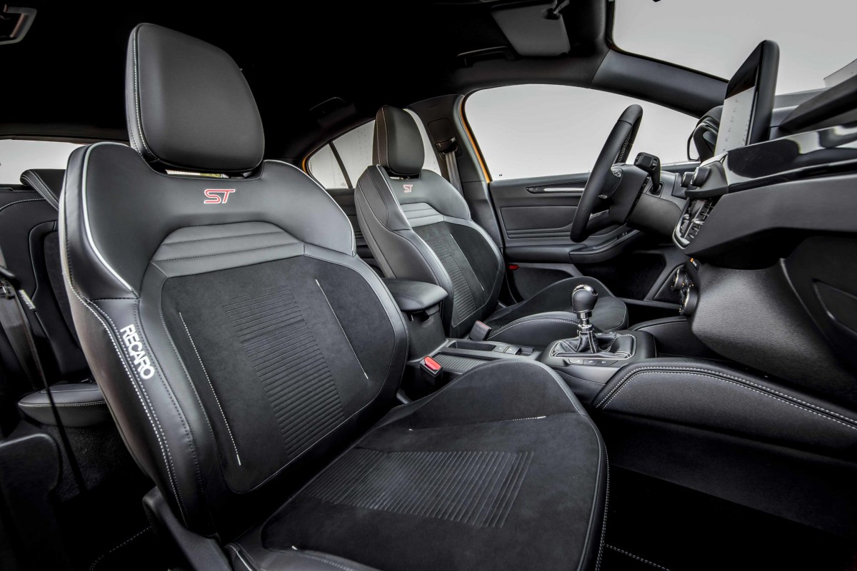 Ford Focus ST Interior | CarMoney.co.uk