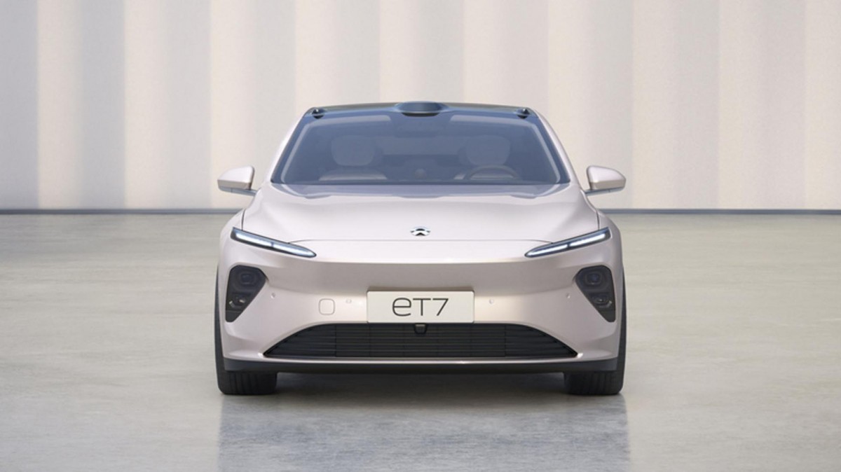 NIO ET& | CarMoney.co.uk