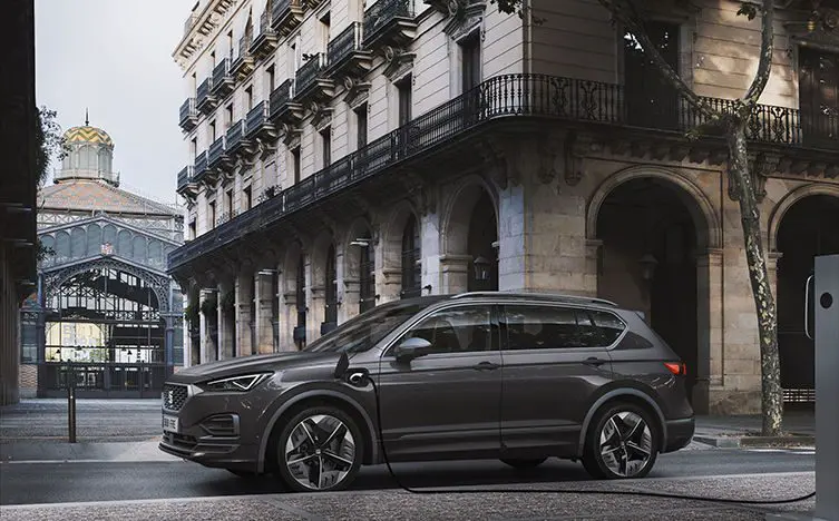 SEAT Tarraco FR PHEV News