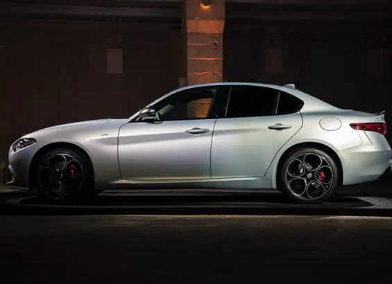 Alfa Romeo Giulia | CarMoney.co.uk